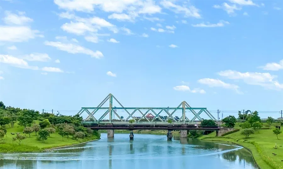宜蘭小蘭城包棟民宿-游泳池與周邊空間
