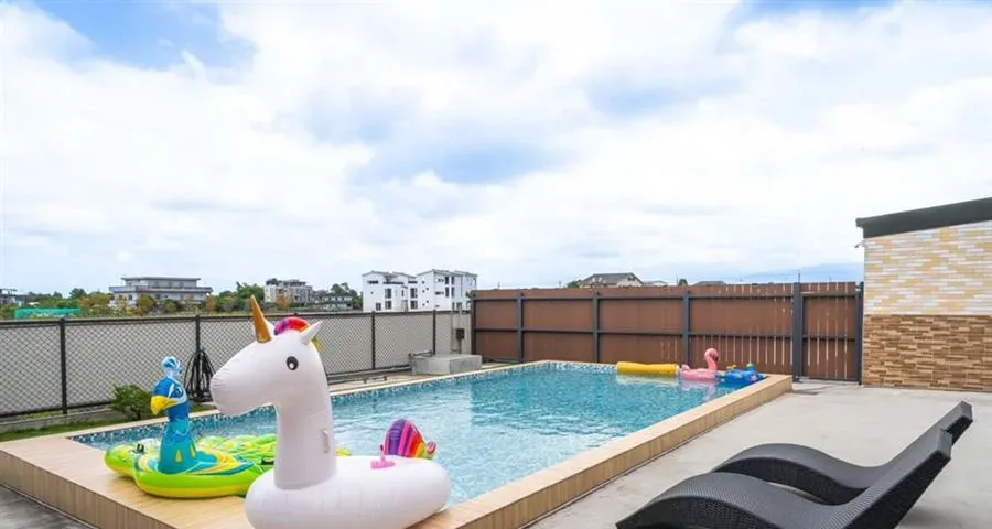 宜蘭涵天大洲會館-充氣戲水池