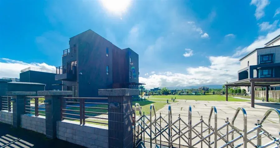 宜蘭民宿 17會館-建築外觀與周邊環境
