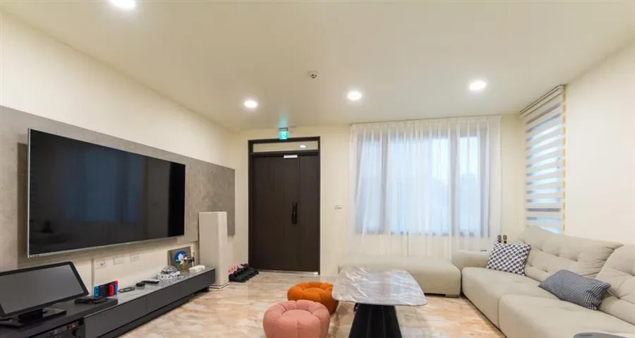 宜蘭 喜妃house-沙發與客廳休憩空間