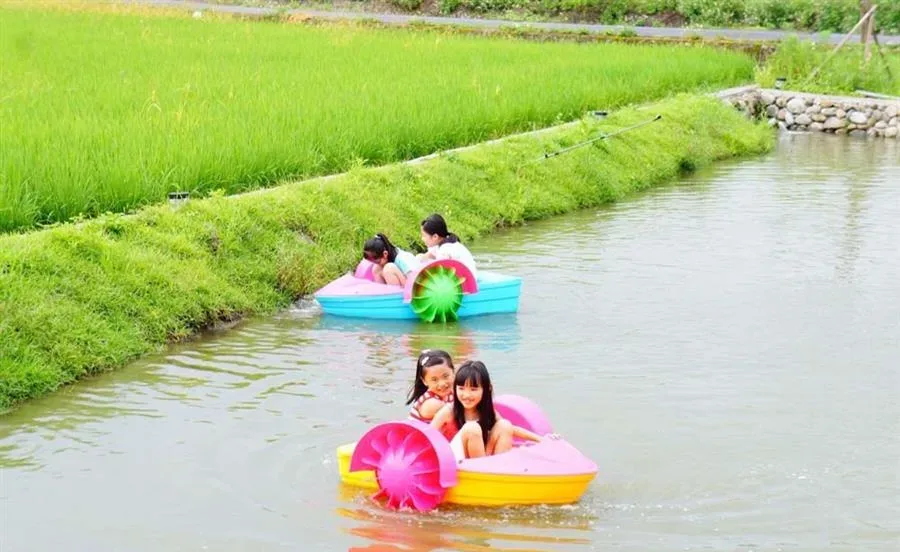 1019民宿密碼館-充氣戲水池