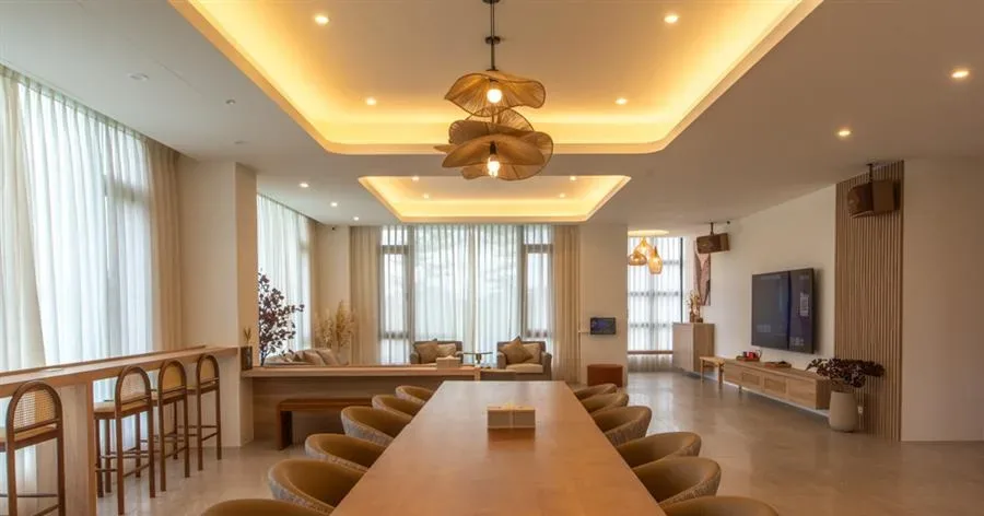 宜蘭 品樂Villa-餐桌與用餐空間