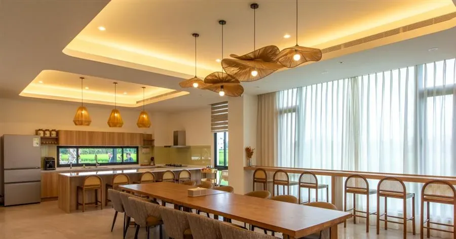宜蘭 品樂Villa-餐桌與用餐空間